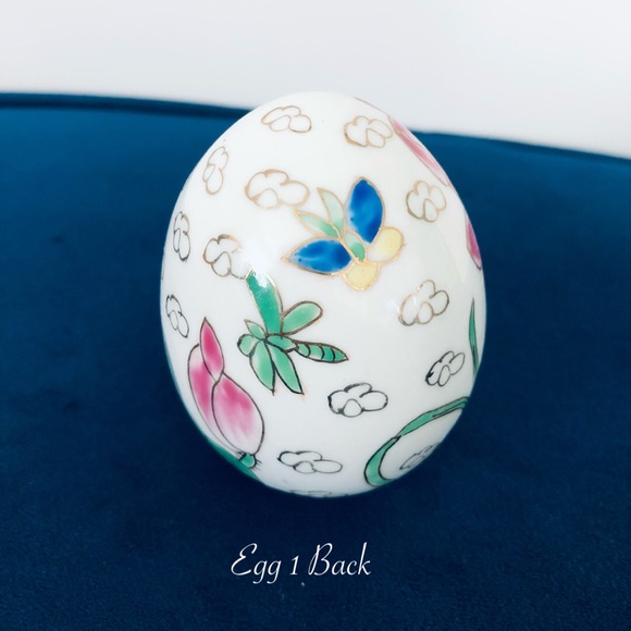 Vintage Handpainted Porcelain Eggs (Set of 4) | Collectible Chinoiserie | - Picture 3 of 9